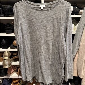 VOGO Athletica Gray Long Sleeve Top